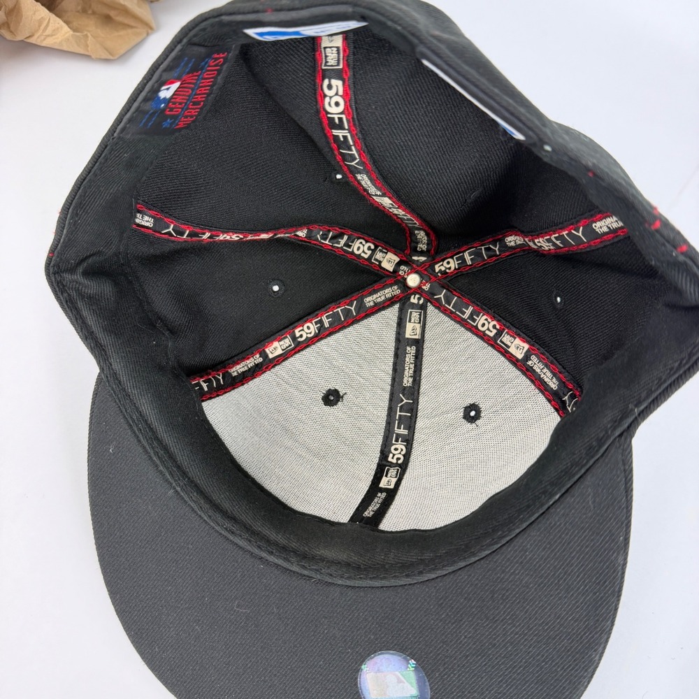 New Era New York Yankees 59FIFTY Fitted Hat 7 3/4 Black Red Contrast Stitch Wool - Picture 10 of 14